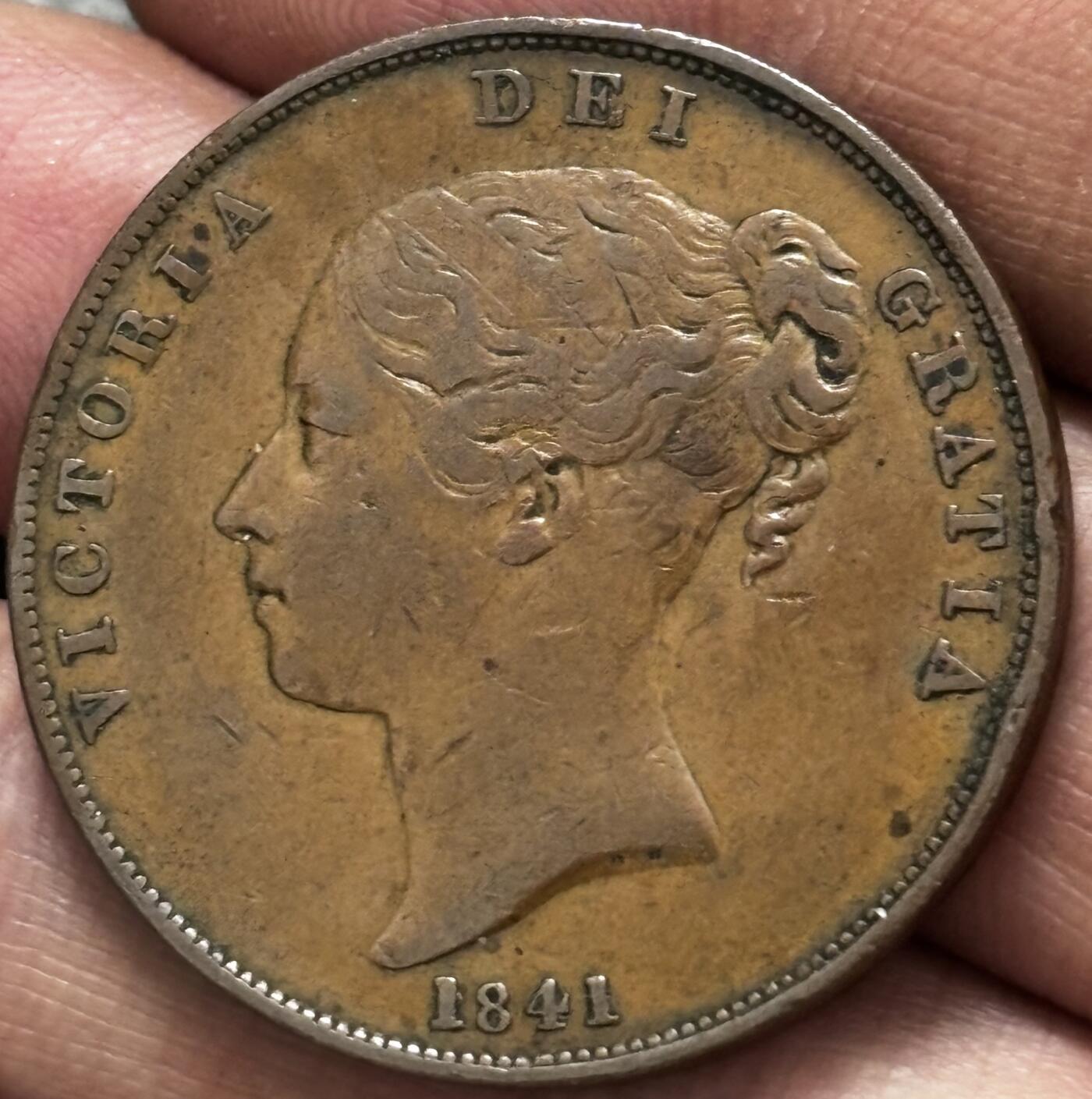 文馨钱币收藏 迎新纳福2026新年第一场（第 287 场）金银老铜币拍卖 少见早期极美品 1841 年英国小维多利亚 1 便士大铜币，传世包浆美品