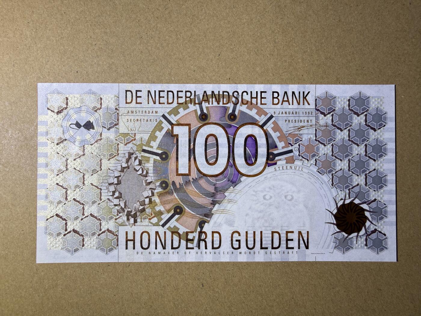 《艾美收藏》第227期-1.3周六外币黄金场-马年首拍 荷兰100盾 UNC 1992年 齿轮版 有一处荧光点