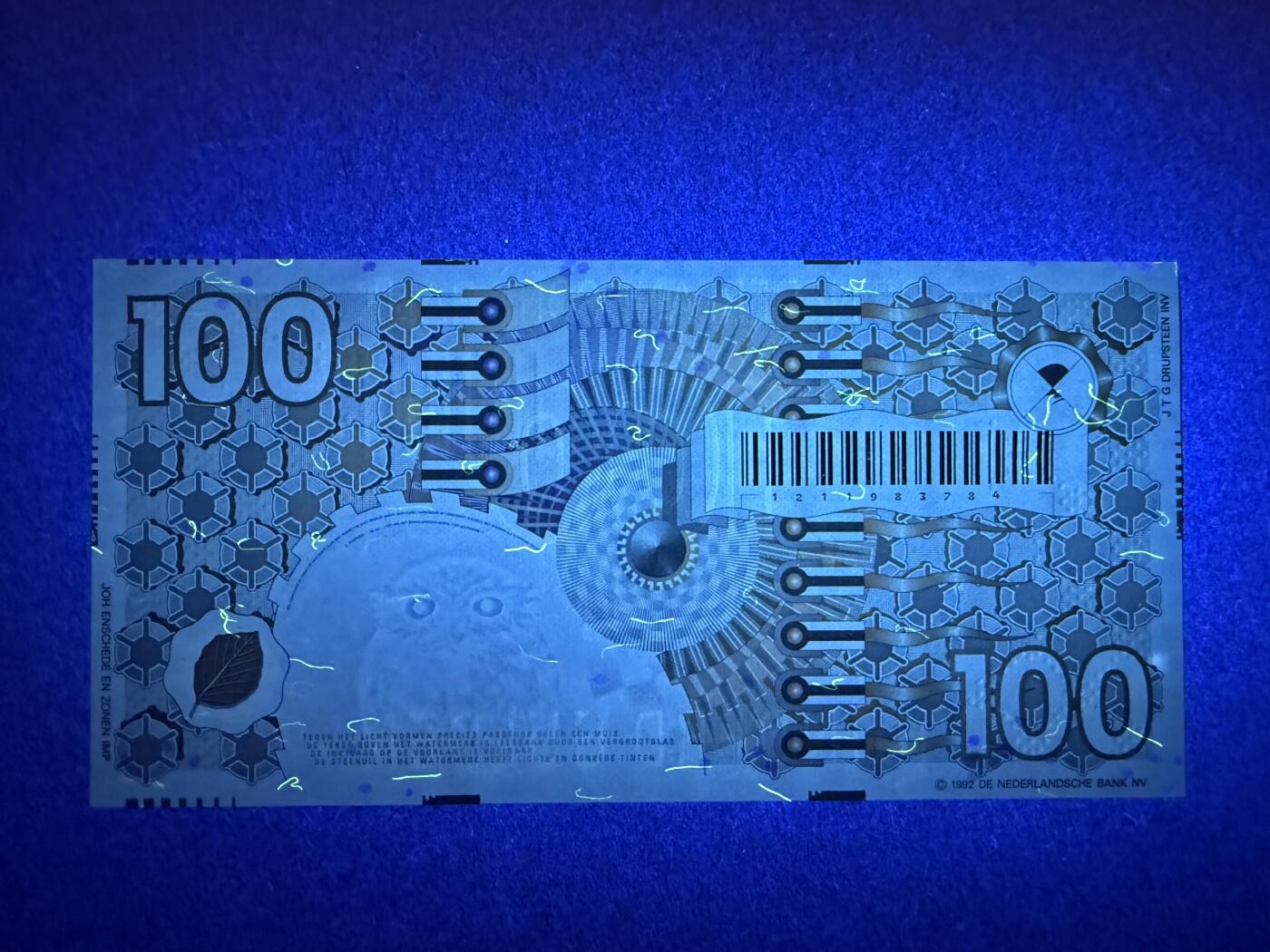 《艾美收藏》第227期-1.3周六外币黄金场-马年首拍 荷兰100盾 UNC 1992年 齿轮版 有一处荧光点