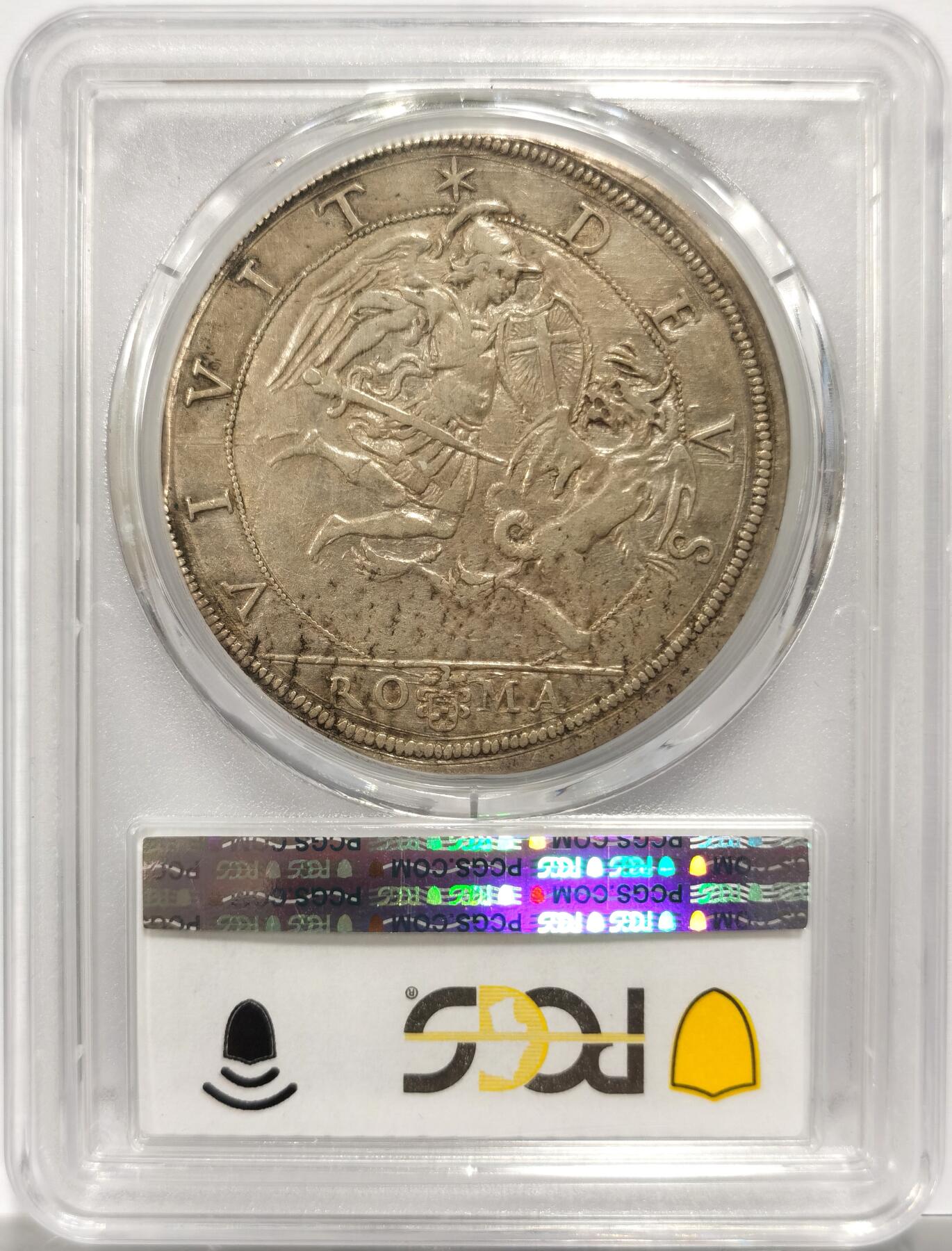 博洋堂“岁启嘉年”2026新年精品大拍专场暨第155期（全场包邮） PCGS AU53 梵蒂冈1634年乌尔班八世1Piastra大银币，17世纪梵蒂冈罕见大规格银币，直径约41mm，重约32g，气场直接拉满。乌尔班八世侧像雕刻极深，官服纹样立体清晰；背面圣米迦勒挥剑镇邪，画面张力十足，巴洛克风格代表作。原始银光叠加自然包浆，整体状态明显高于常见流通品。同品种同状态2023年意大利拍卖裸币成交1700欧元（1.4万），有明确市场参照