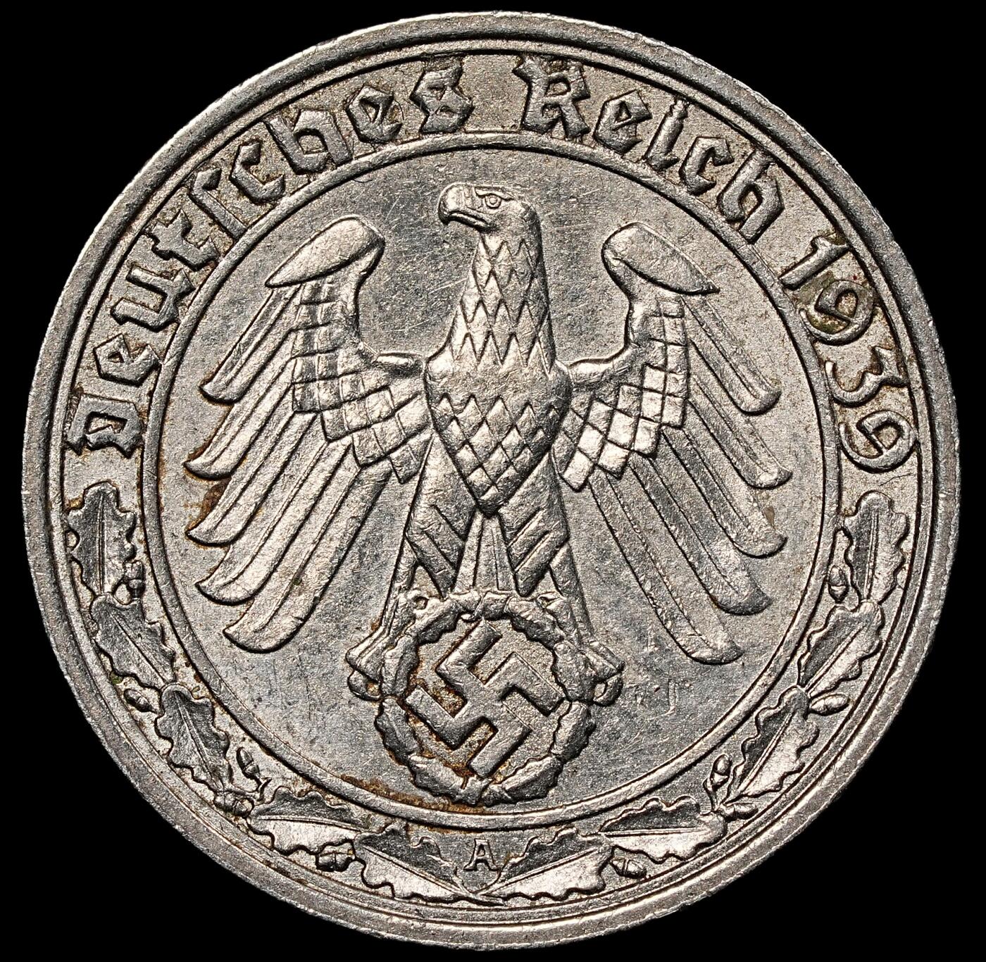 修遠堂世界钱币第一百期 1939年德国50芬尼坦克币，A厂铭