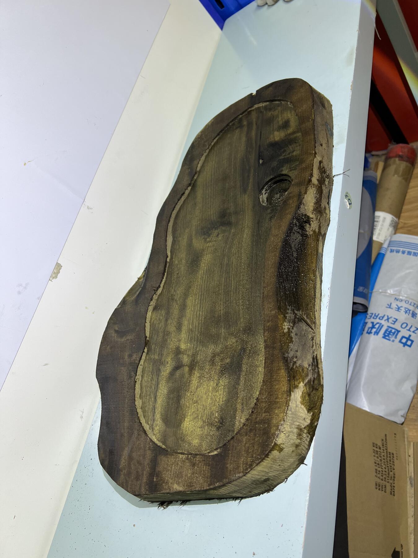 零元拍： 1231-3金丝楠 茶盘，尺寸约515/240/290/厚40MM，满果香，满金丝满水波，未上漆上蜡。重量约4.5公斤