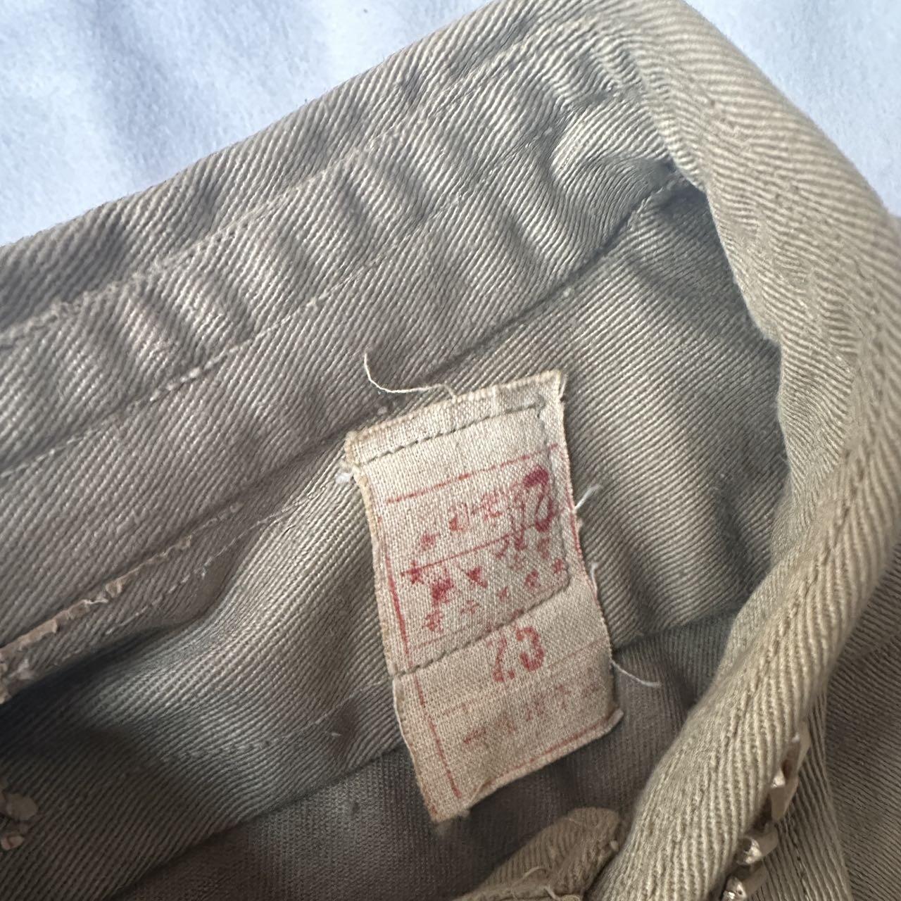 【第肆場】近代勋奖章徽章服饰杂项专场 民国 48年度空军飞官卡其重磅棉作战服—含原衣标—肩宽约44cm 袖长约59cm