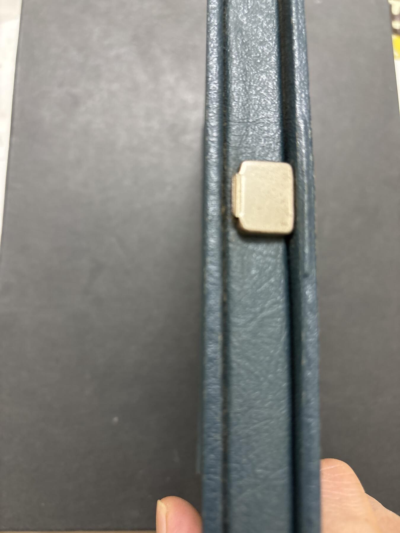 文馨钱币收藏 迎新纳福2026新年第一场（第 287 场）金银老铜币拍卖 原封原盒全新  1987 年英国 1便士--1  磅精制币带铜章一套