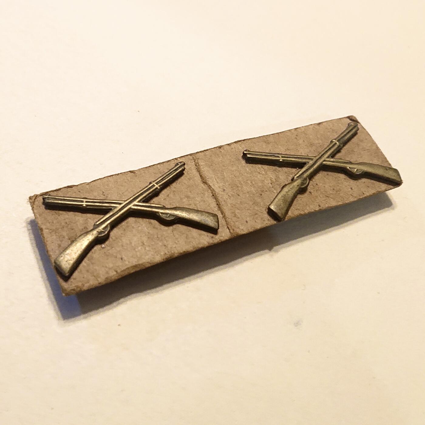 【第肆場】近代勋奖章徽章服饰杂项专场