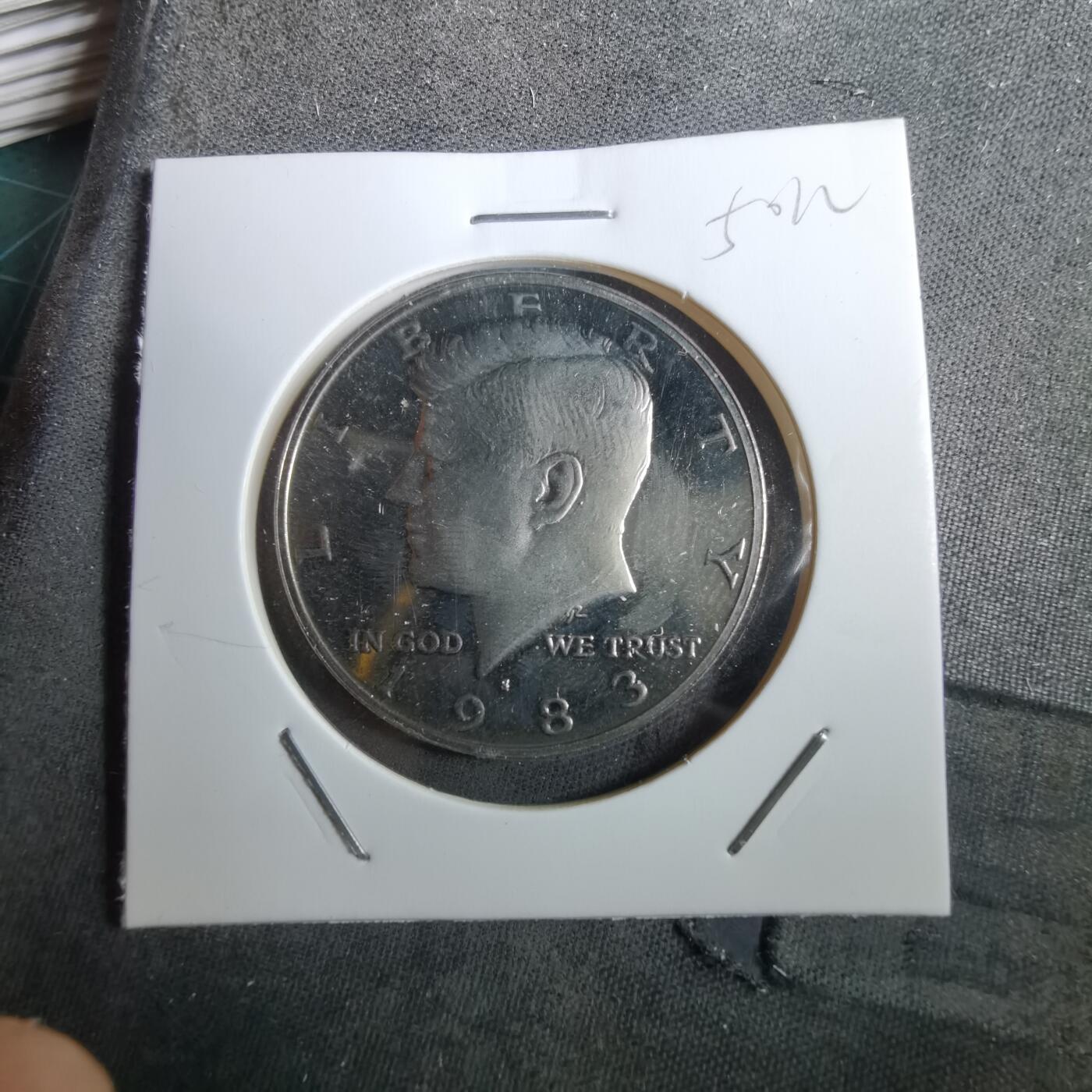 沼泽如烟--第950场 美国1983年半圆精制币