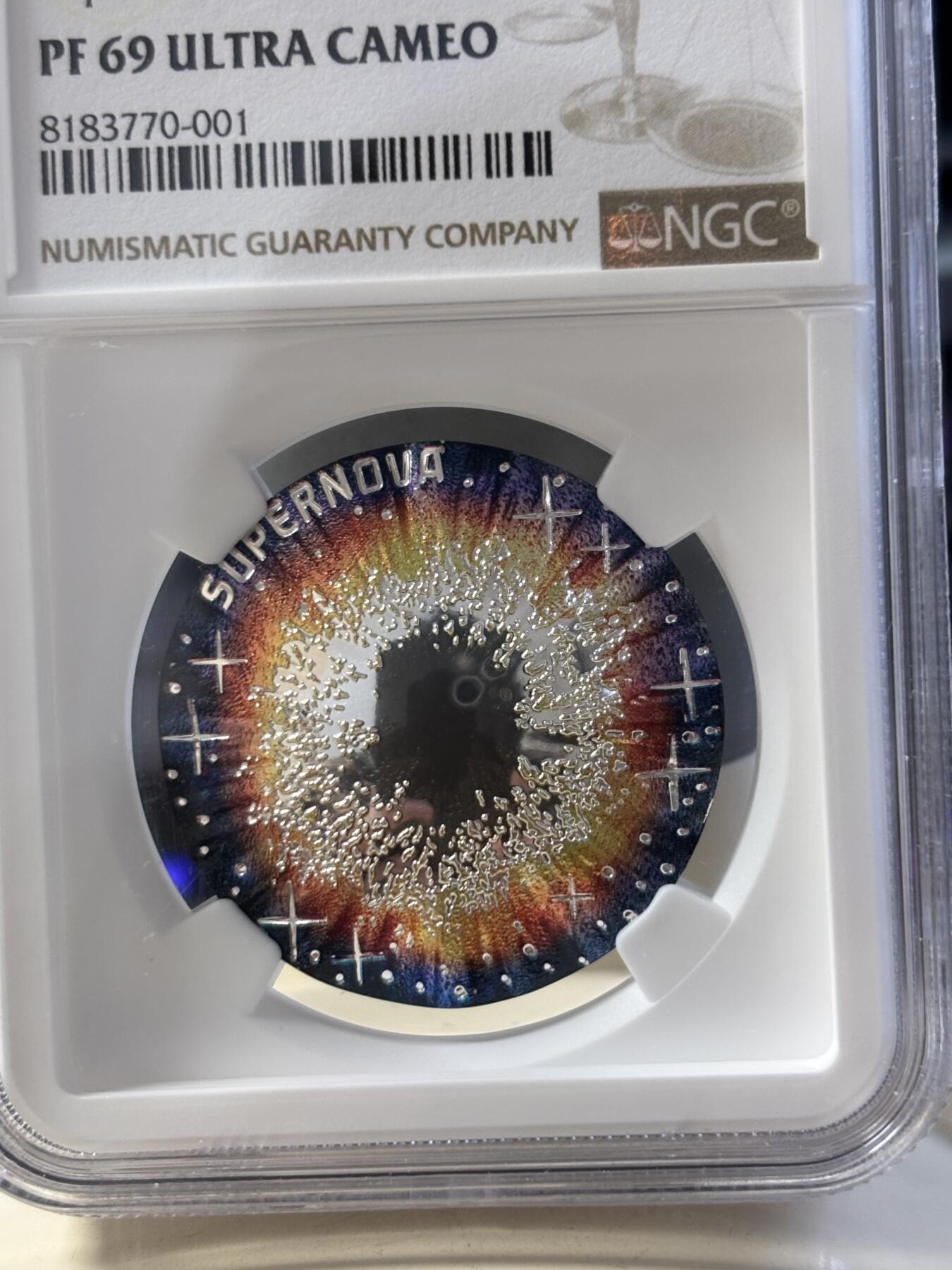 第186期拍卖 获奖币奥地利2024年宇宙之美系列超新星凹凸面22.42克彩色纪念银币NGC-PF69，925银，发行30000枚
