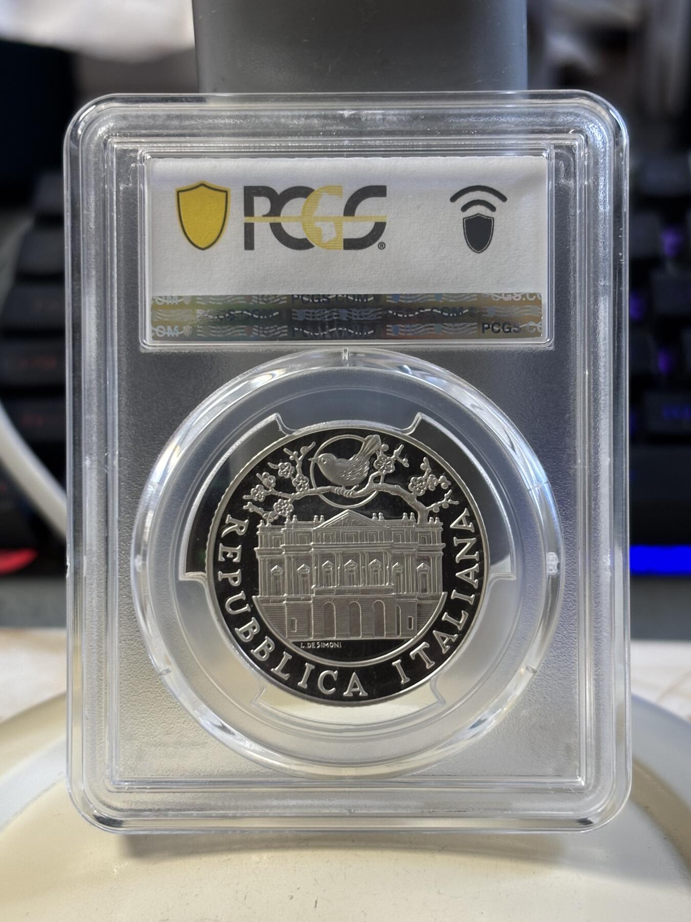 第186期拍卖 获奖币意大利2004年精制纪念银币歌剧蝴蝶夫人PCGS-PR68，18克，925银，