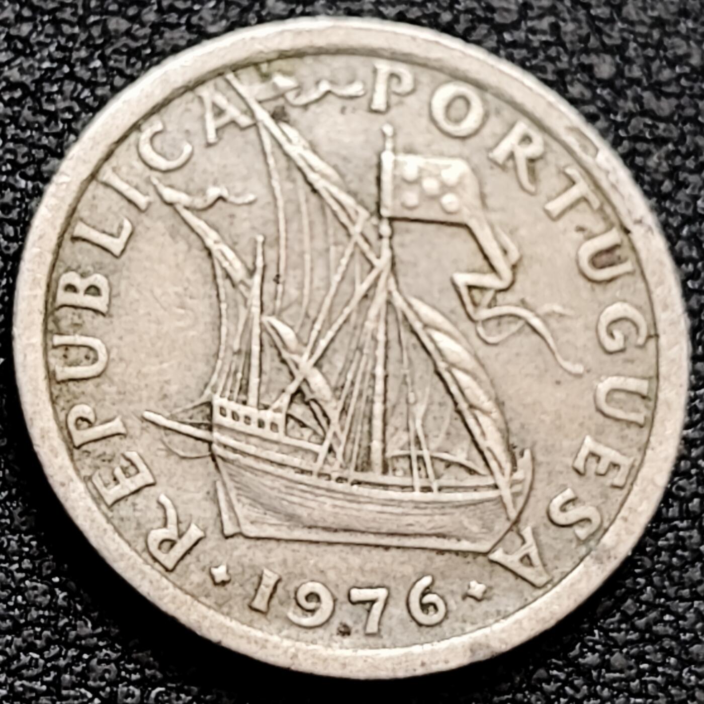 泉币菌-第160场-新年第三场 精品福利场 葡萄牙2.5埃斯库多1976年帆船硬币20mm