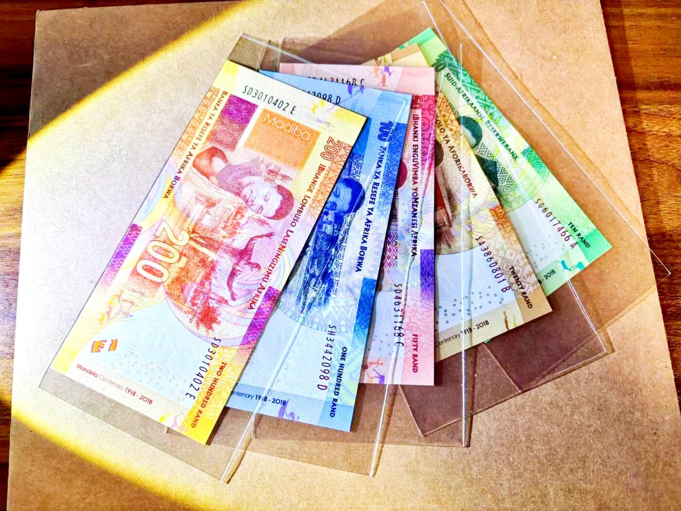 【Blue Auction】世界纸币精拍第771期——18级TOP拍卖/信誉/品质/专业/高效💫   【一组5张 含无47】南非 2018年10-200兰特 全新UNC