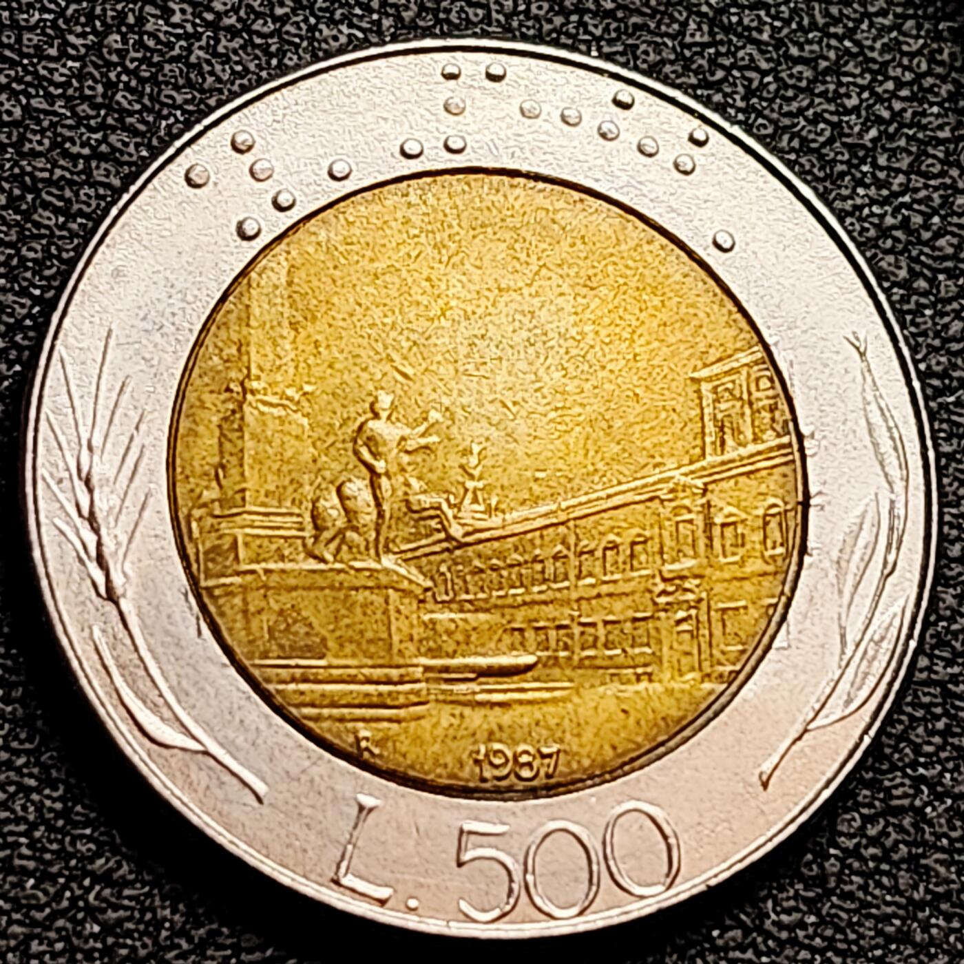 泉币菌-第160场-新年第三场 精品福利场 罗马广场 意大利500里拉硬币 直径26MM双色币 