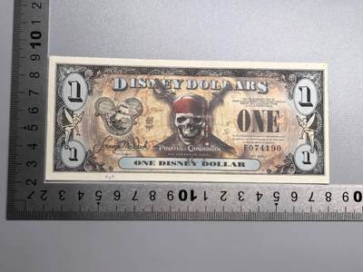 小驴勋章奖章收藏1月2日周五晚六点拍卖（珍爱和平，收藏战争，铭记历史，勿忘国耻，忠党爱国。有偿代拍，送拍规则在简介最后，参拍须阅读规则后再参拍，关系到运费包装发货时效真假辨别等关键信息，拍卖时不再发原图，看大图店主微信码在拍卖店铺介绍里） - 2011年迪士尼纪念钞加勒比海盗主题