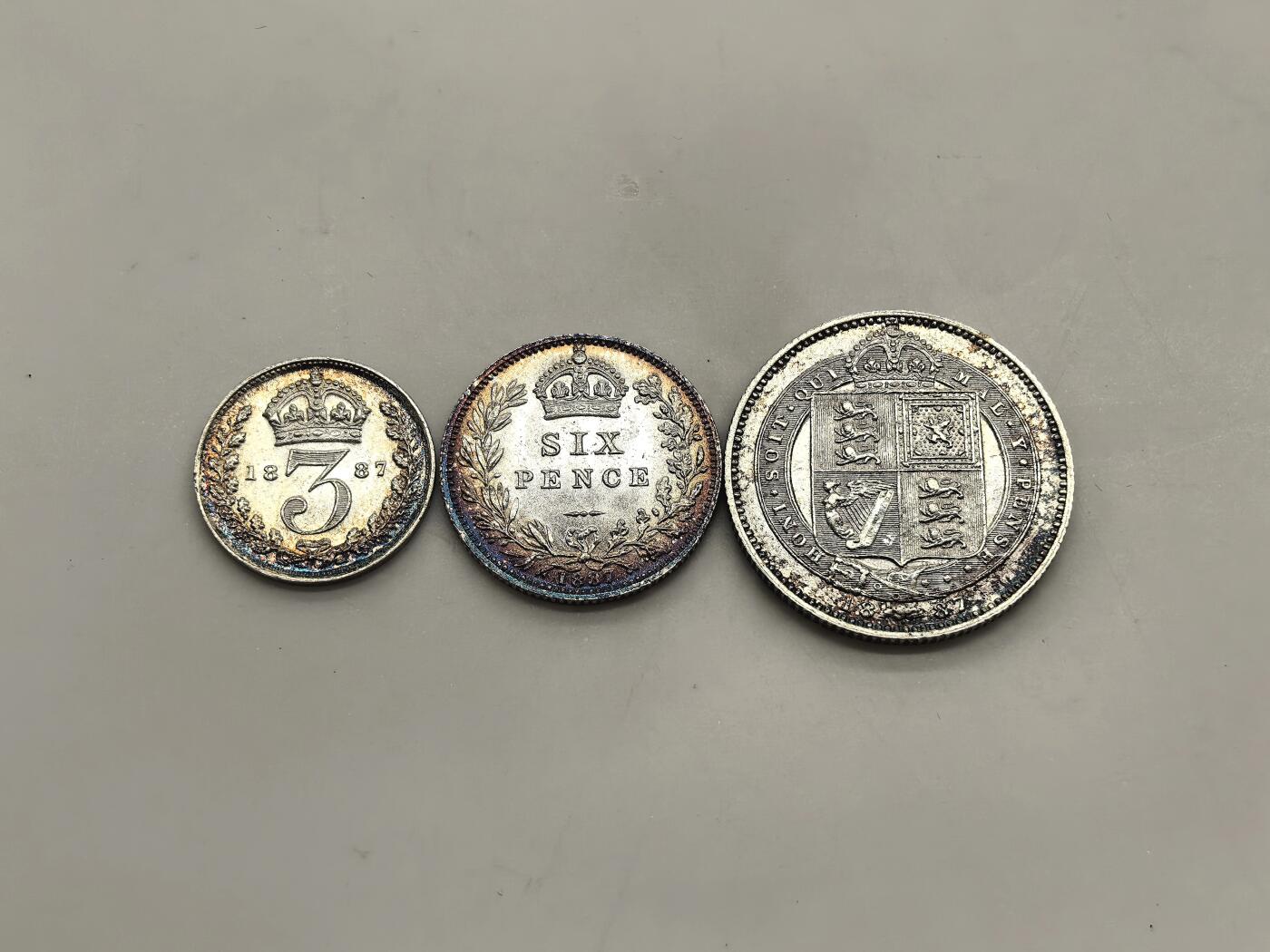 博洋堂“岁启嘉年”2026新年精品大拍专场暨第155期（全场包邮） 英国1887年维多利亚原盒金银币大全套11枚套币 一套难求