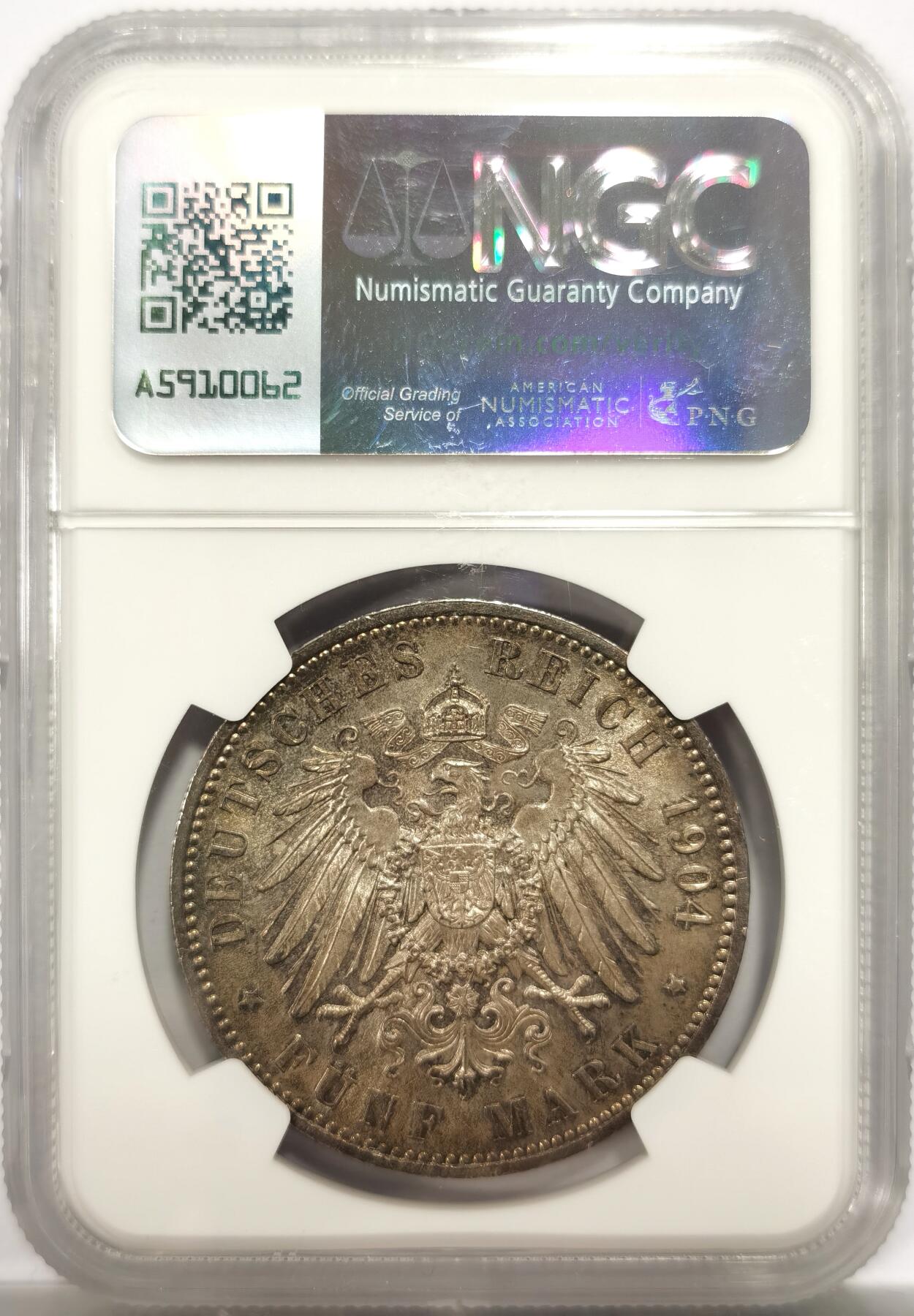 博洋堂“岁启嘉年”2026新年精品大拍专场暨第155期（全场包邮） NGC MS65 德国萨克森1904年乔治国王逝世5马克银币，老五彩，状态非常！