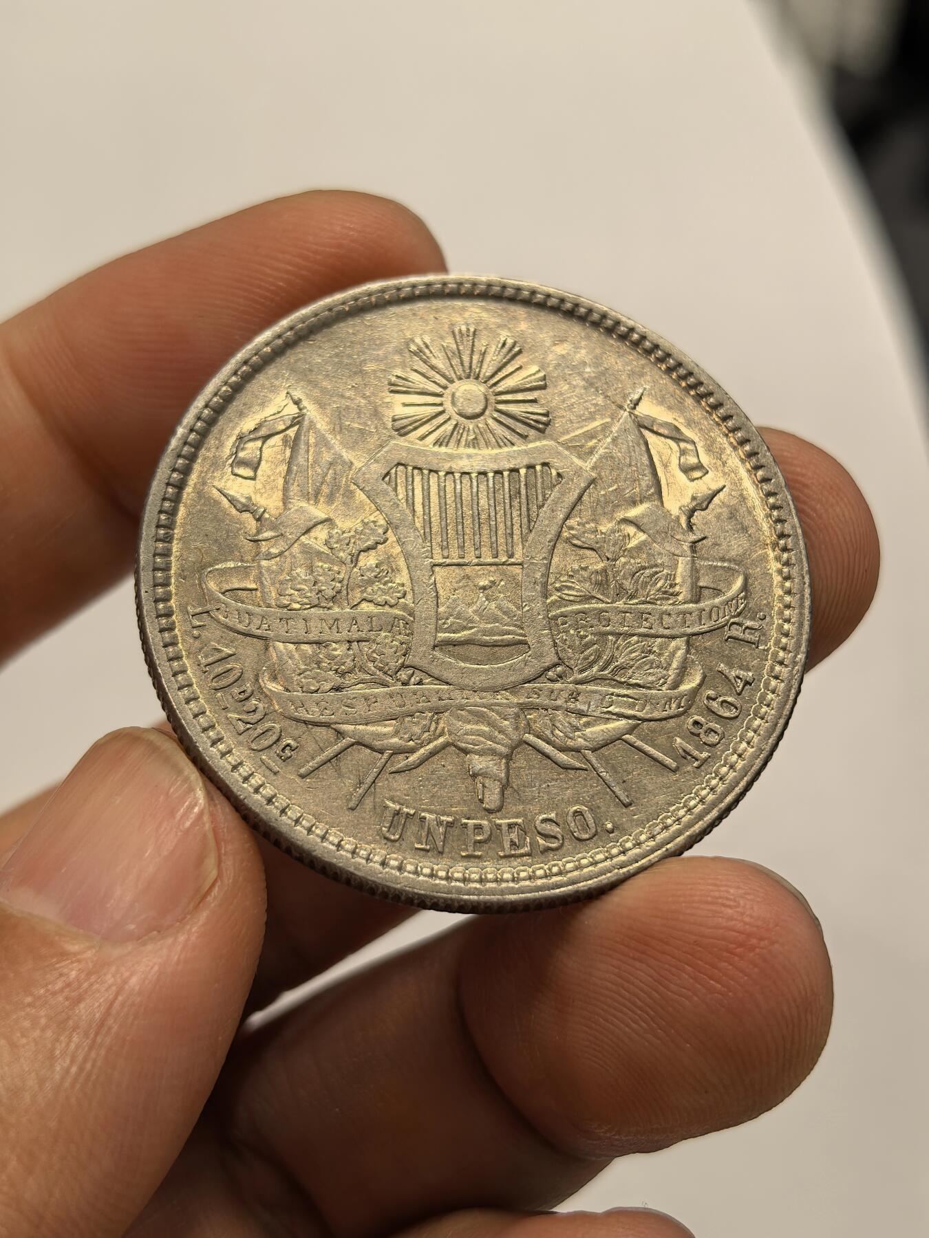 博洋堂“岁启嘉年”2026新年精品大拍专场暨第155期（全场包邮） 危地马拉1864年卡雷拉1比索银币UNC 好品稀少