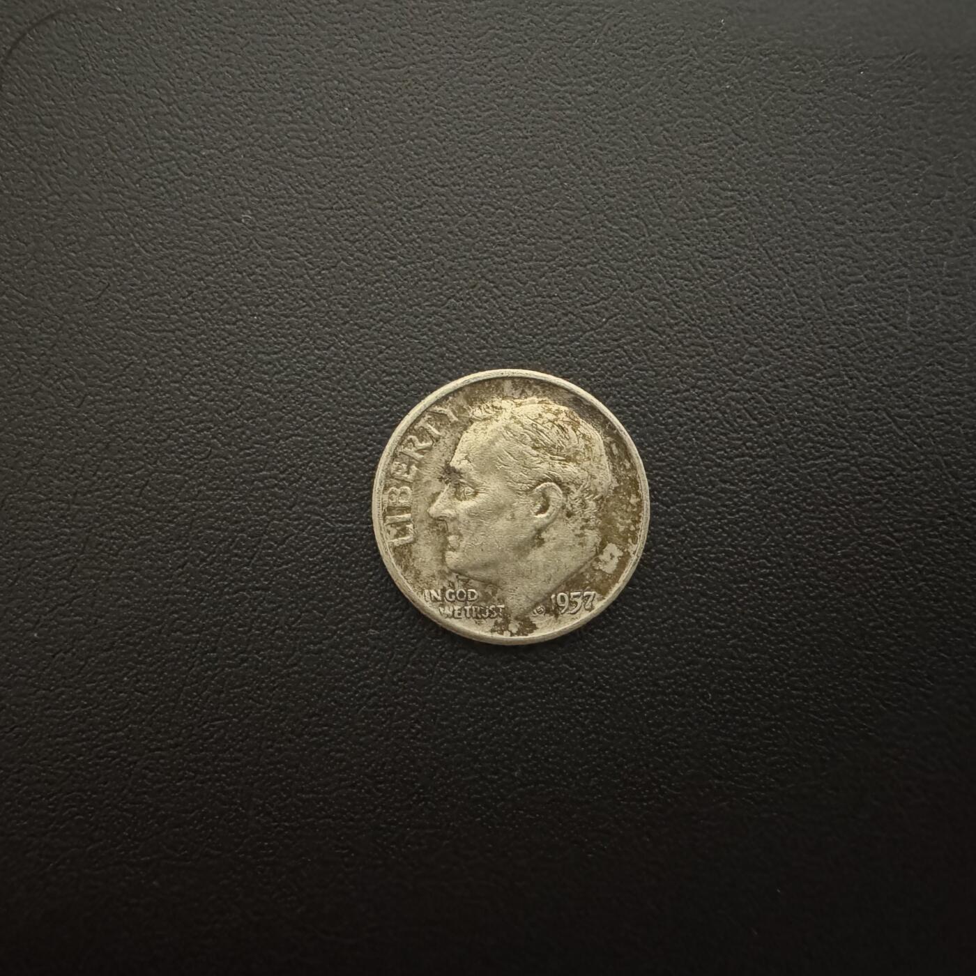 【铜匠收藏】★第135加场★客户代拍 银币场。不寄存，150包邮。不满150元，支付5元运费。《接受代拍 代送NGC评级》 美国1957年罗斯福10美分银币 2.5g 90%银