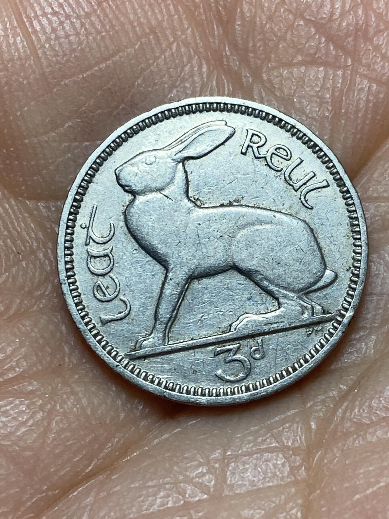 2026年第三场(总第一百七十二场）外国好品散币场(免佣金) 爱尔兰1928年3便士(英辖自由邦时期，首发年)