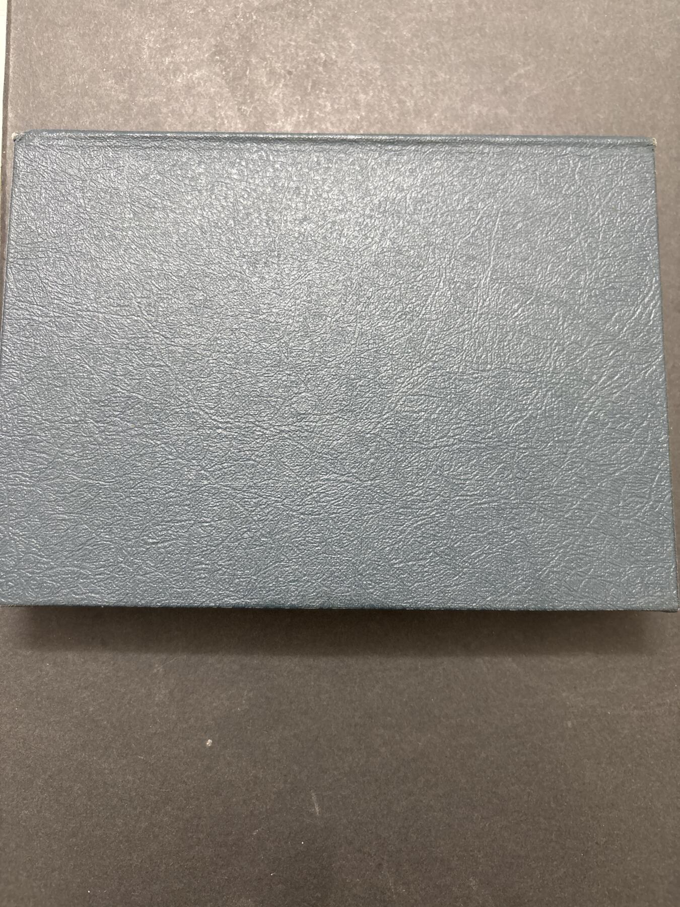 文馨钱币收藏 迎新纳福2026新年第一场（第 287 场）金银老铜币拍卖 原封原盒全新  1987 年英国 1便士--1  磅精制币带铜章一套