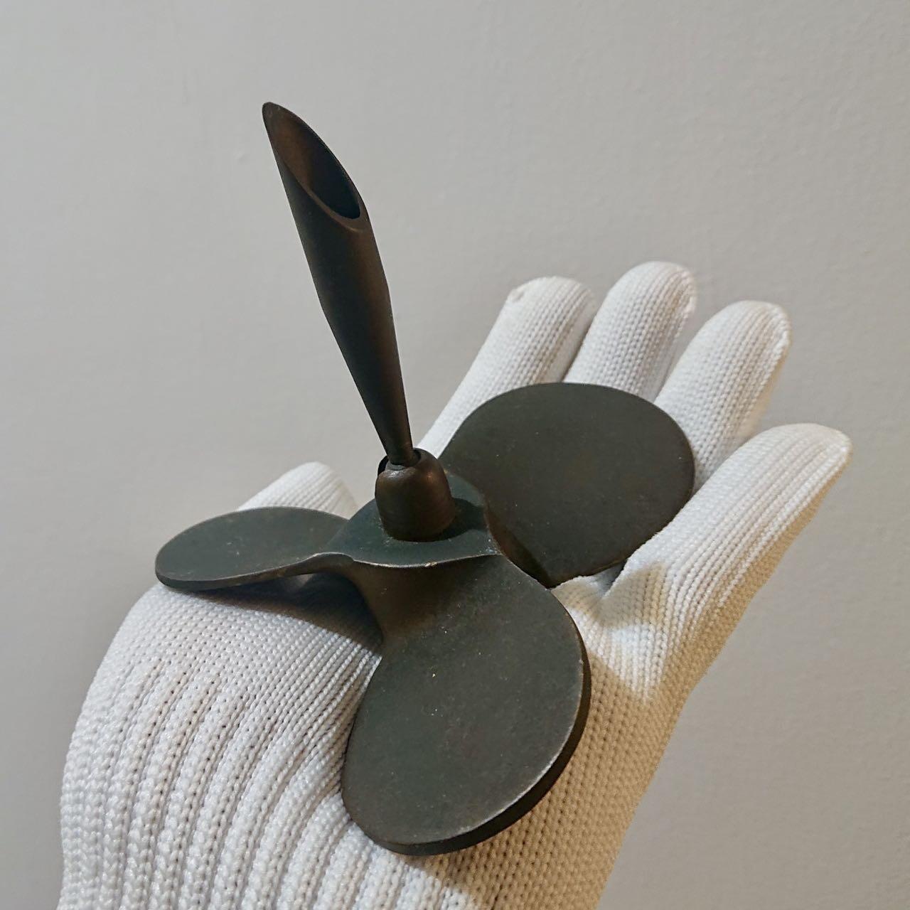 【第肆場】近代勋奖章徽章服饰杂项专场 民国海军军官办公室黄铜钢笔座