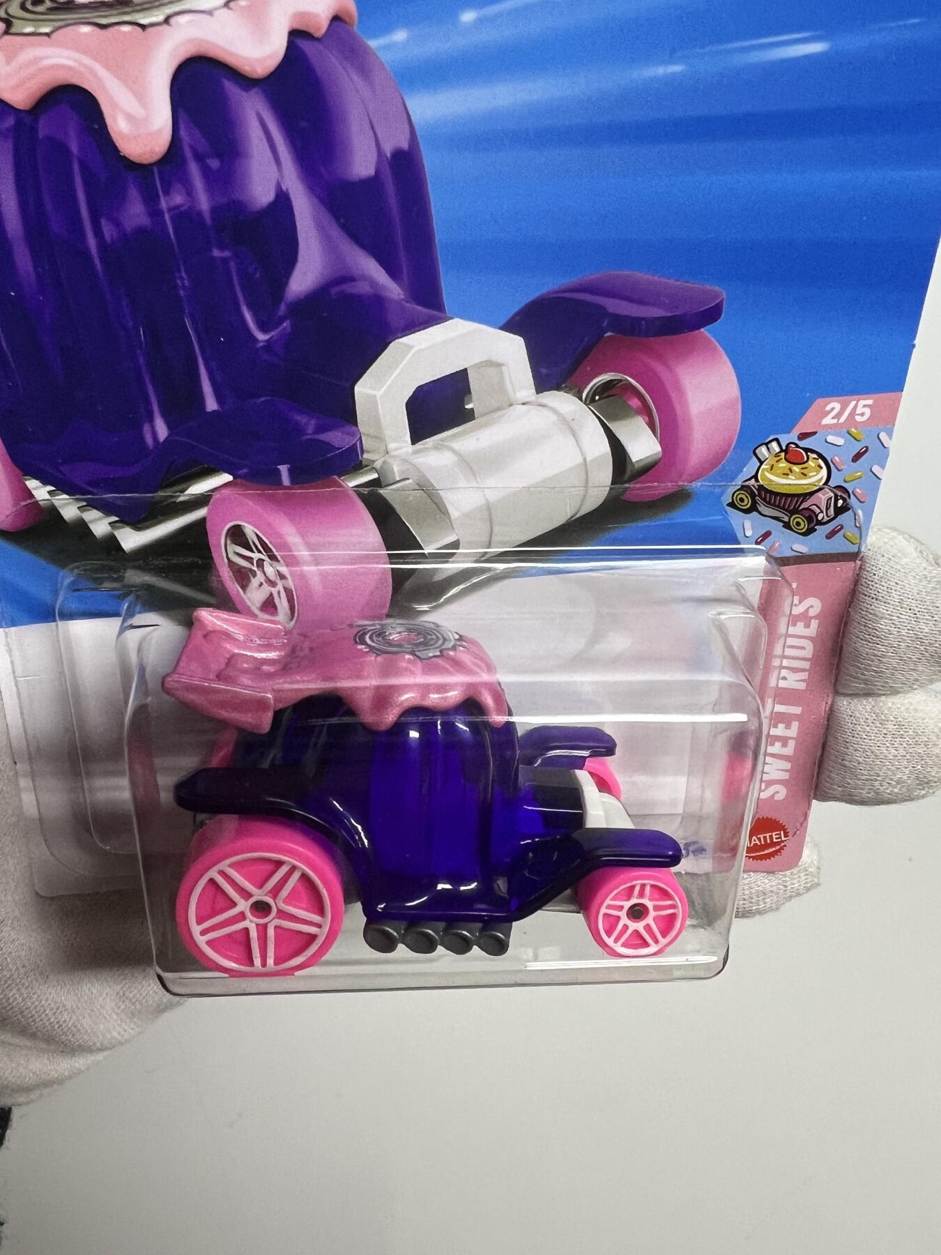 零元拍：风火轮吊卡 冰淇淋小车 全新未拆