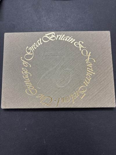 文馨钱币收藏 迎新纳福2026新年第一场（第 287 场）金银老铜币拍卖 - 原封原盒全新  1976 年英国 1/2 便士--50 便士精制币带铜章一套