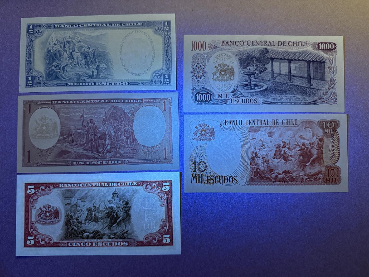 《艾美收藏》第227期-1.3周六外币黄金场-马年首拍 智利埃斯库多5张 AU 各时期不同版本