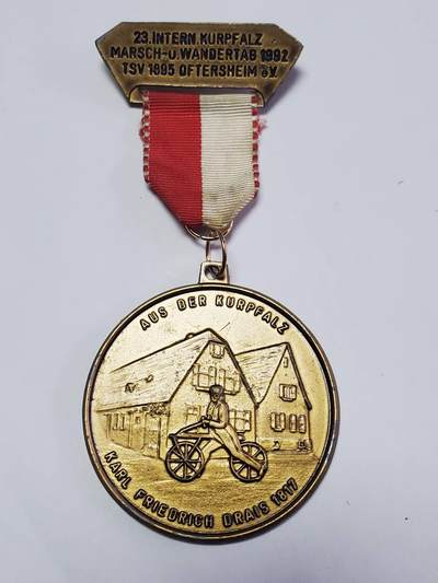 韵星假日拍卖第三十五期 -- Rimey Holidays Auction 34 - 瑞士联邦自行车环线比赛工作人员奖章 带标 少见