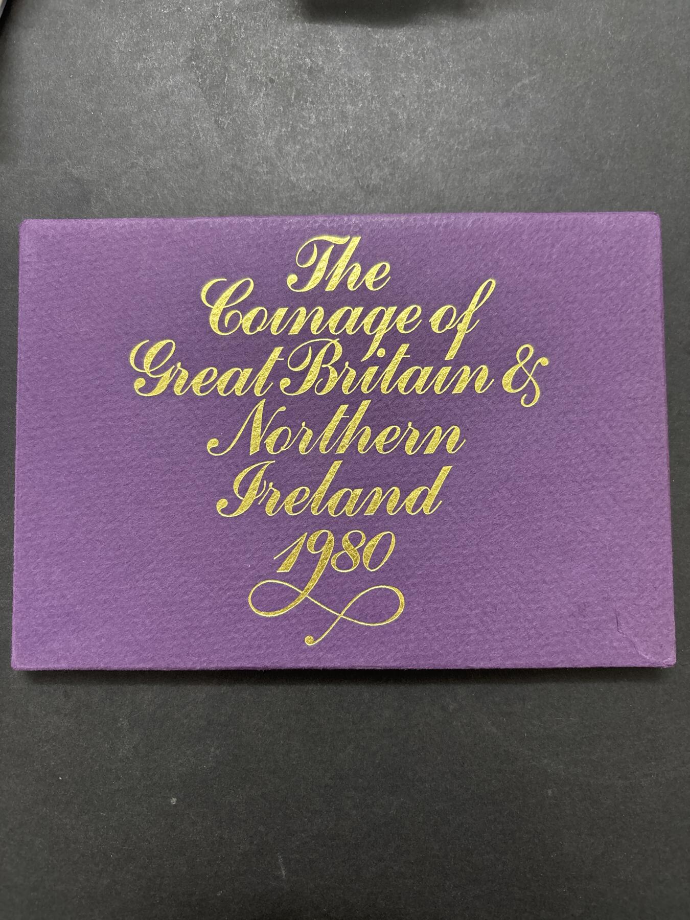 文馨钱币收藏 迎新纳福2026新年第一场（第 287 场）金银老铜币拍卖 原封原盒全新  1970 年英国货币改革前精制币带铜章一套，纸壳用的是 80 年的