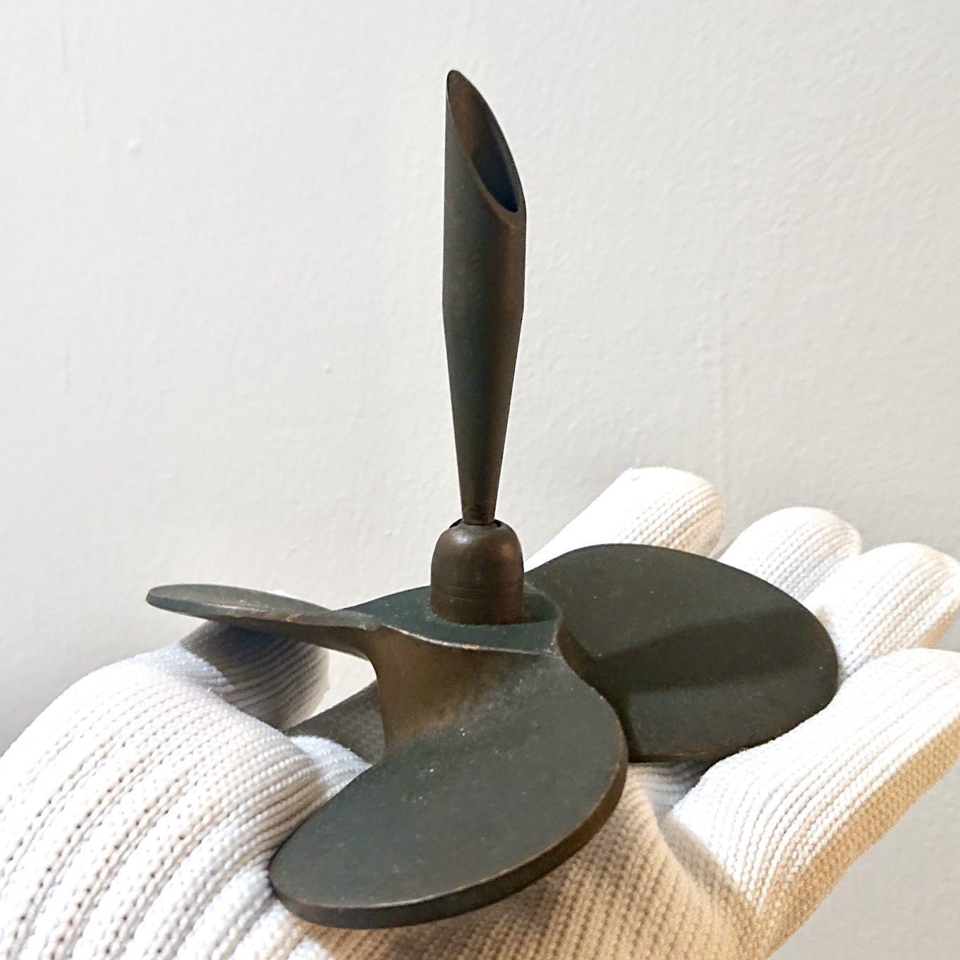 【第肆場】近代勋奖章徽章服饰杂项专场 民国海军军官办公室黄铜钢笔座