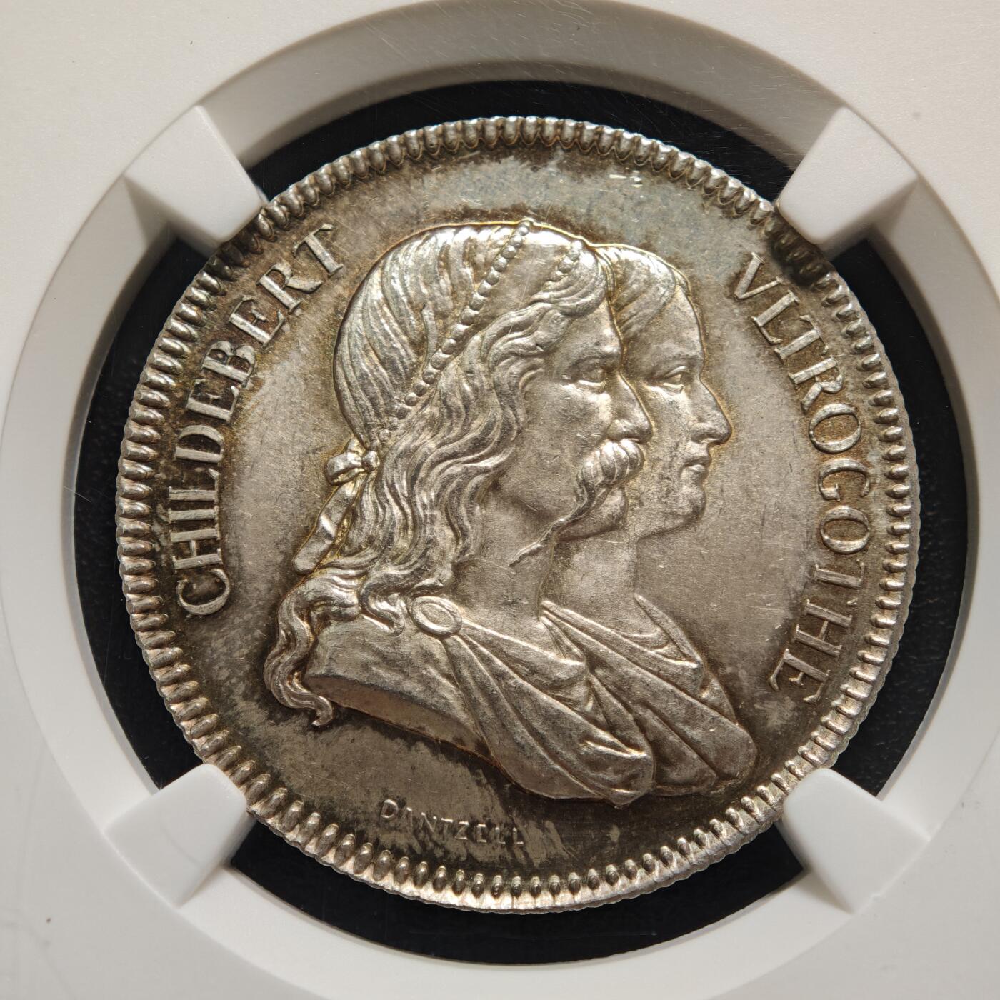 【德藏】世界币章拍卖第160期 19世纪 法国里昂市民医院圆形代用币银章 NGC MS65 环彩包浆