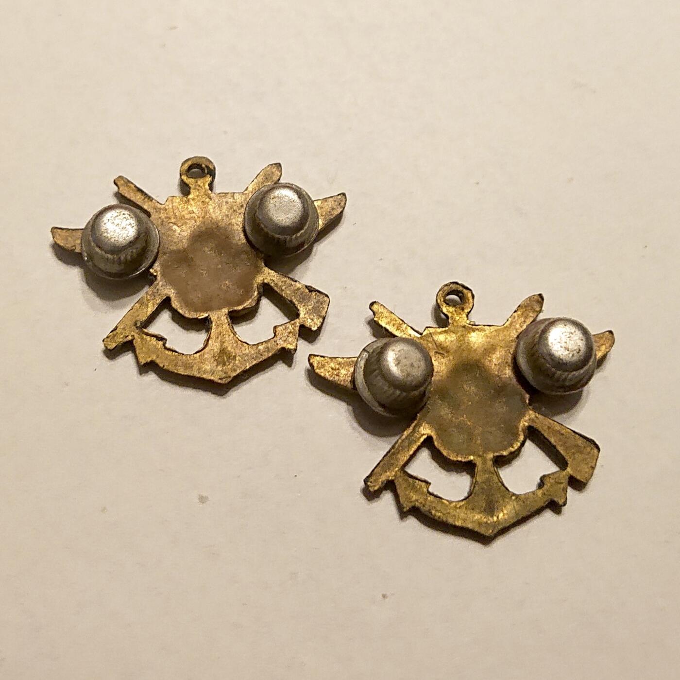 【第肆場】近代勋奖章徽章服饰杂项专场 民国兵科铜质领章