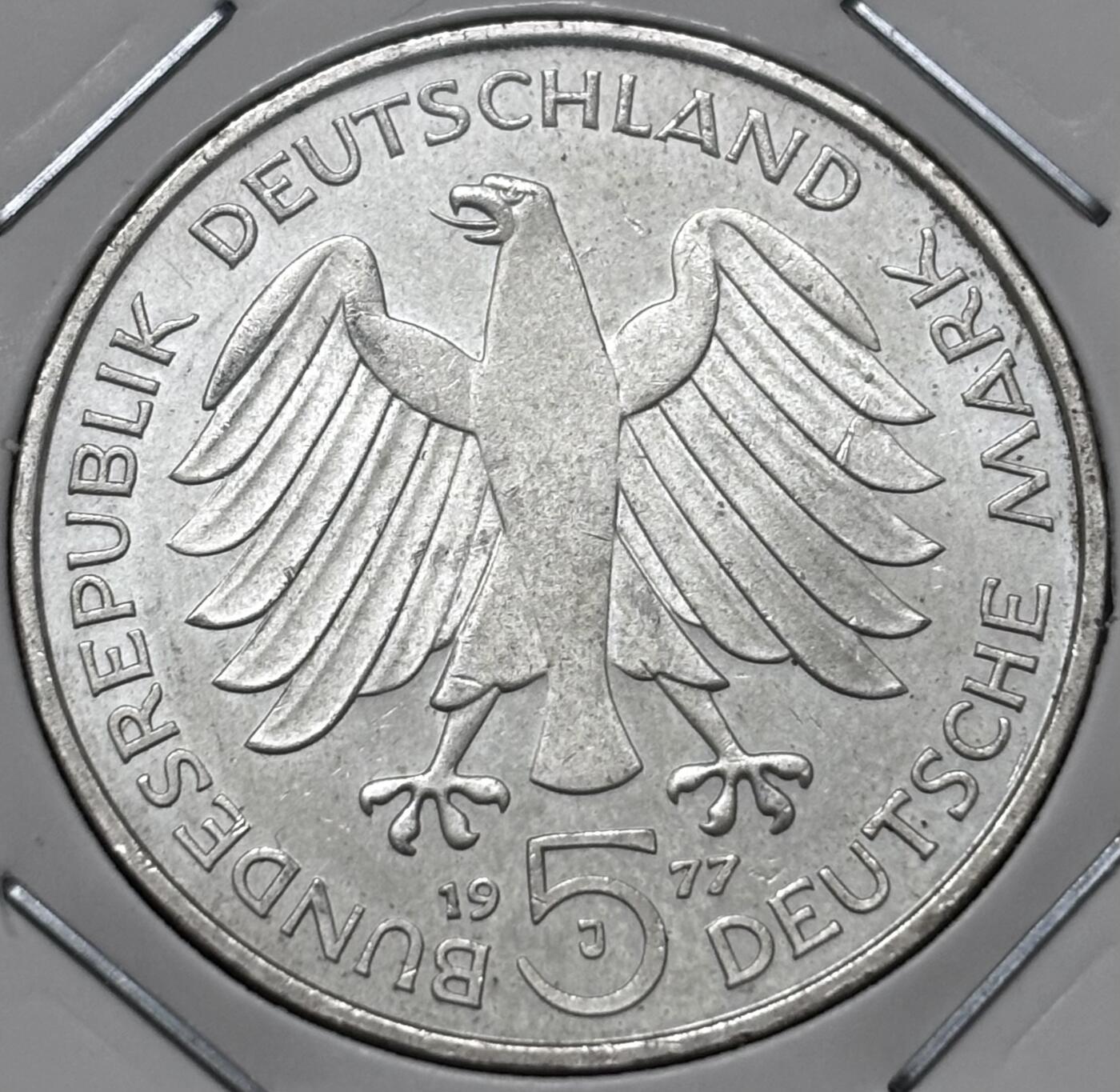 文馨钱币收藏 迎新纳福2026新年第一场（第 287 场）金银老铜币拍卖 原光品相 1977 年德国数学家卡尔高斯诞辰 200 周年 5 马克纪念银币 11.2 克 625 银，品相可评级