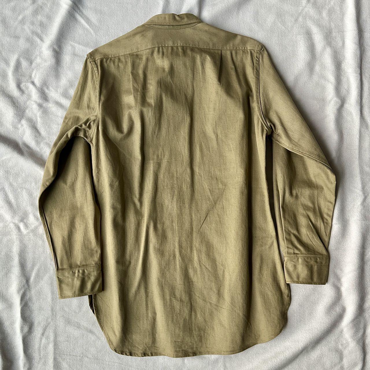 【第肆場】近代勋奖章徽章服饰杂项专场 民国 48年度空军飞官卡其重磅棉作战服—含原衣标—肩宽约44cm 袖长约59cm
