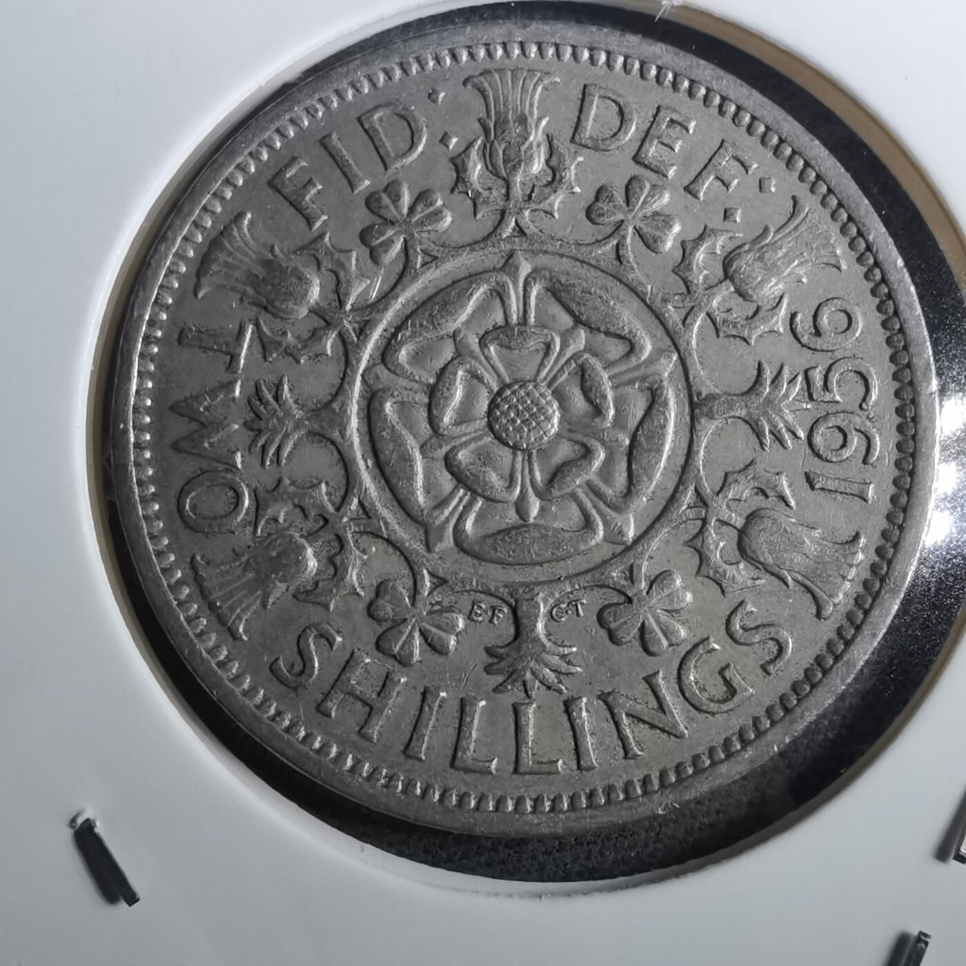 沼泽如烟--第950场 英国1956年2先令