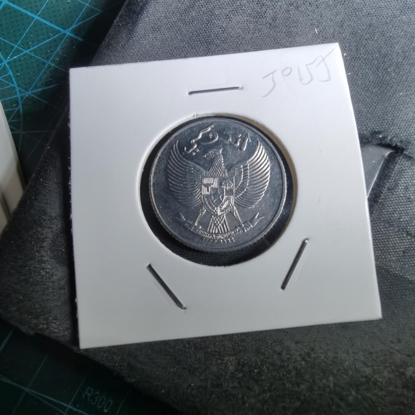 沼泽如烟--第950场 印度尼西亚1954年10分