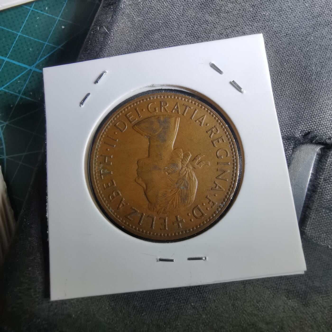 沼泽如烟--第950场 英国1963年1便士