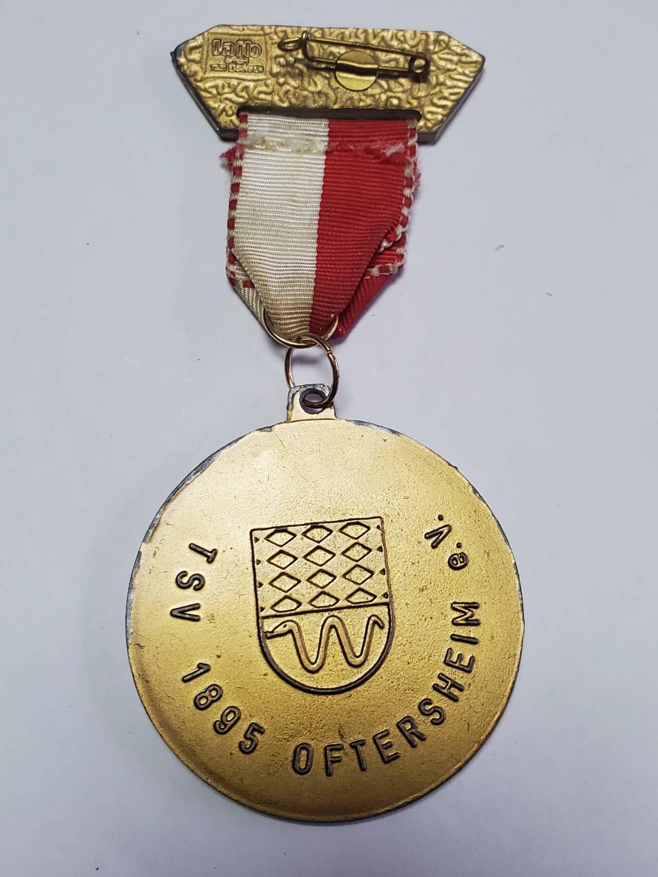 韵星假日拍卖第三十五期 -- Rimey Holidays Auction 34 瑞士联邦自行车环线比赛工作人员奖章 带标 少见