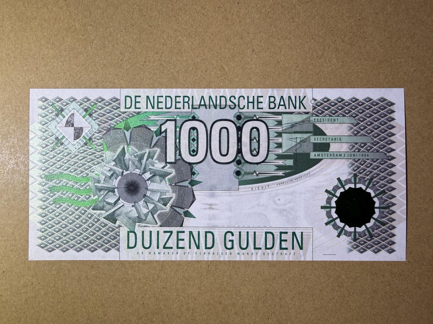 《艾美收藏》第227期-1.3周六外币黄金场-马年首拍 荷兰1000盾 UNC 1994年 齿轮版 边缘有道荧光 无4 汇率近4000元
