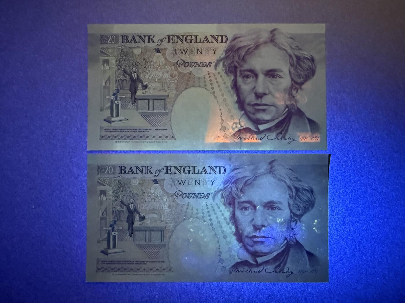 《艾美收藏》第227期-1.3周六外币黄金场-马年首拍 英格兰20镑2张 AU E序列皇冠版不同签名 汇率近400元 无4