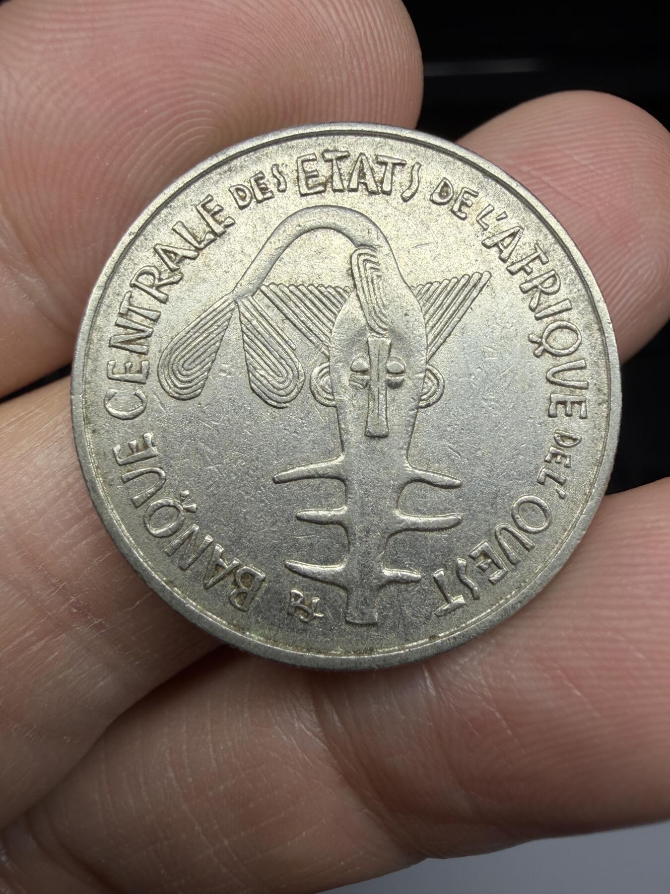 2025年集古藏今外币拍卖第十一期-第7场—（总第297拍），可以寄存60天，满160元包邮。 1968年西非100法郎