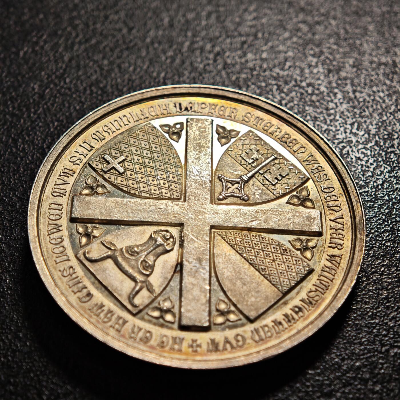 【德藏】世界币章拍卖第160期 1886年 瑞士森帕赫战役600周年高浮雕纪念银章 浮雕感极强 直径约：43mm；重约：39.4g