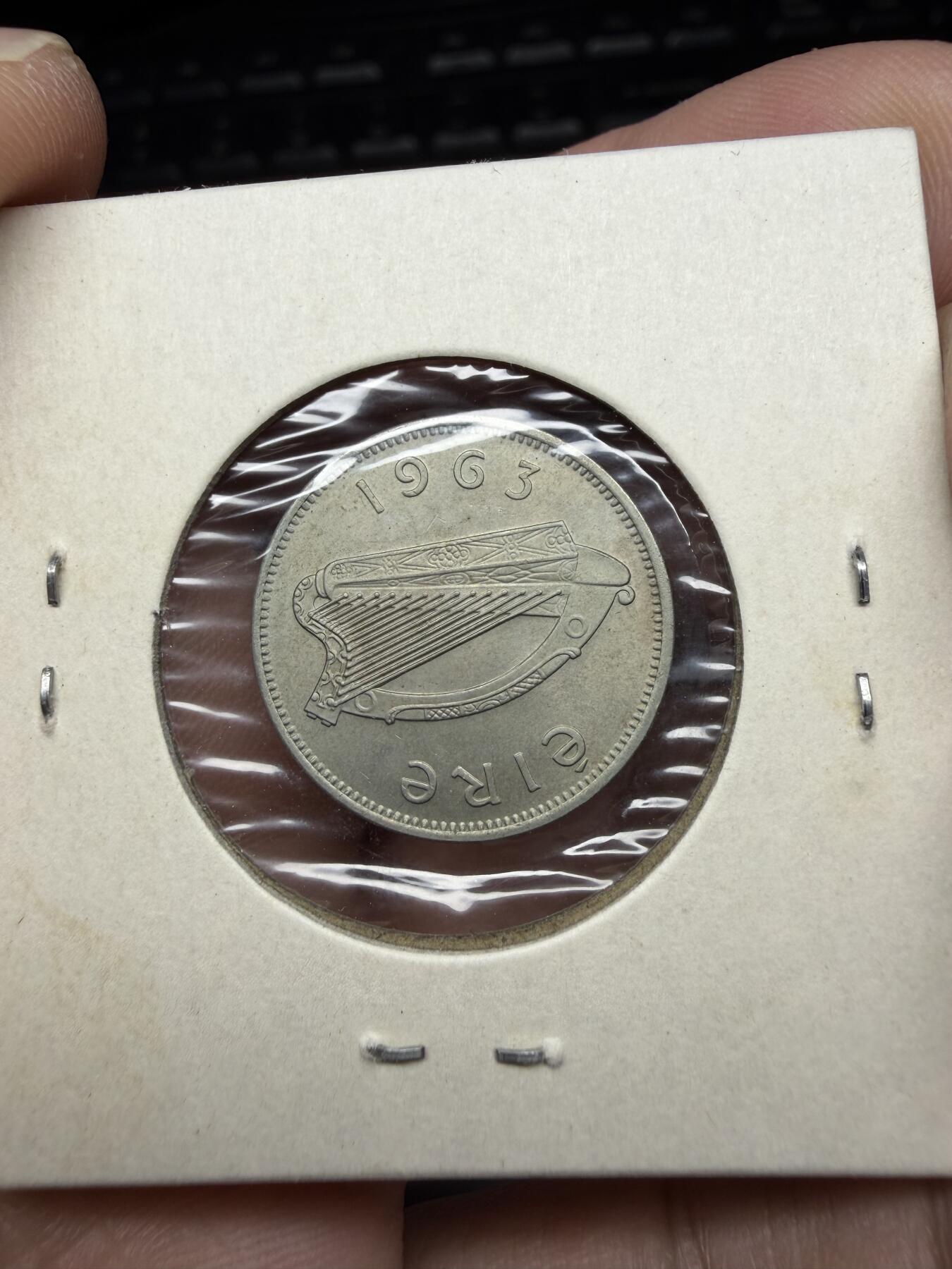 2025年集古藏今外币拍卖第十一期-第7场—（总第297拍），可以寄存60天，满160元包邮。 1963年爱尔兰6便士