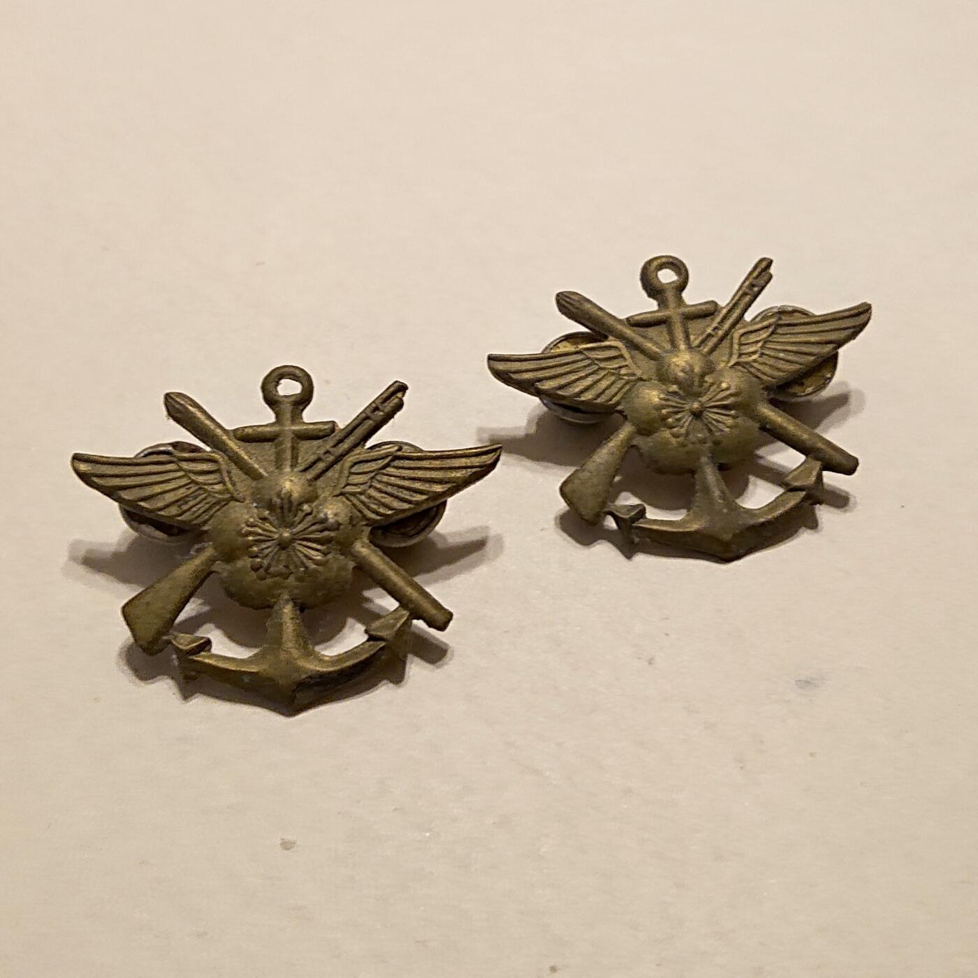 【第肆場】近代勋奖章徽章服饰杂项专场 民国兵科铜质领章