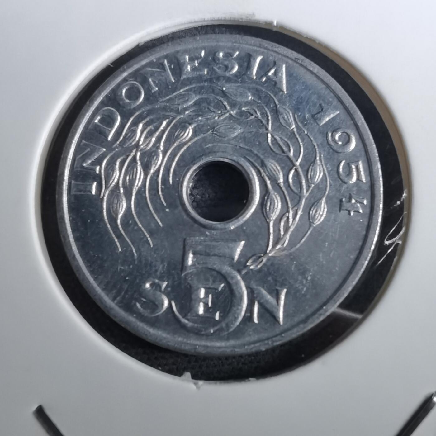 沼泽如烟--第950场 印度尼西亚1954年5分