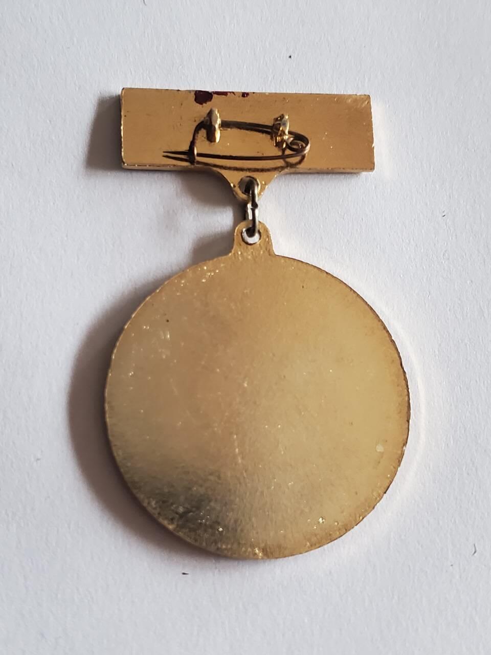 韵星假日拍卖第三十五期 -- Rimey Holidays Auction 34 柬埔寨人民共和国解放柬埔寨消灭波尔布特政权奖章