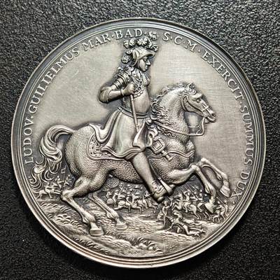 【德藏】世界币章拍卖第160期 - 1955年 德国巴登边区伯爵路德维希威廉诞辰300年大银章 细节丰富 直径约：50.2mm；重约：48.1g