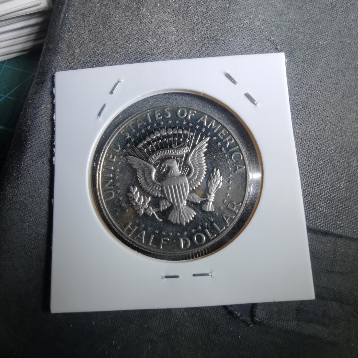 沼泽如烟--第950场 美国1983年半圆精制币