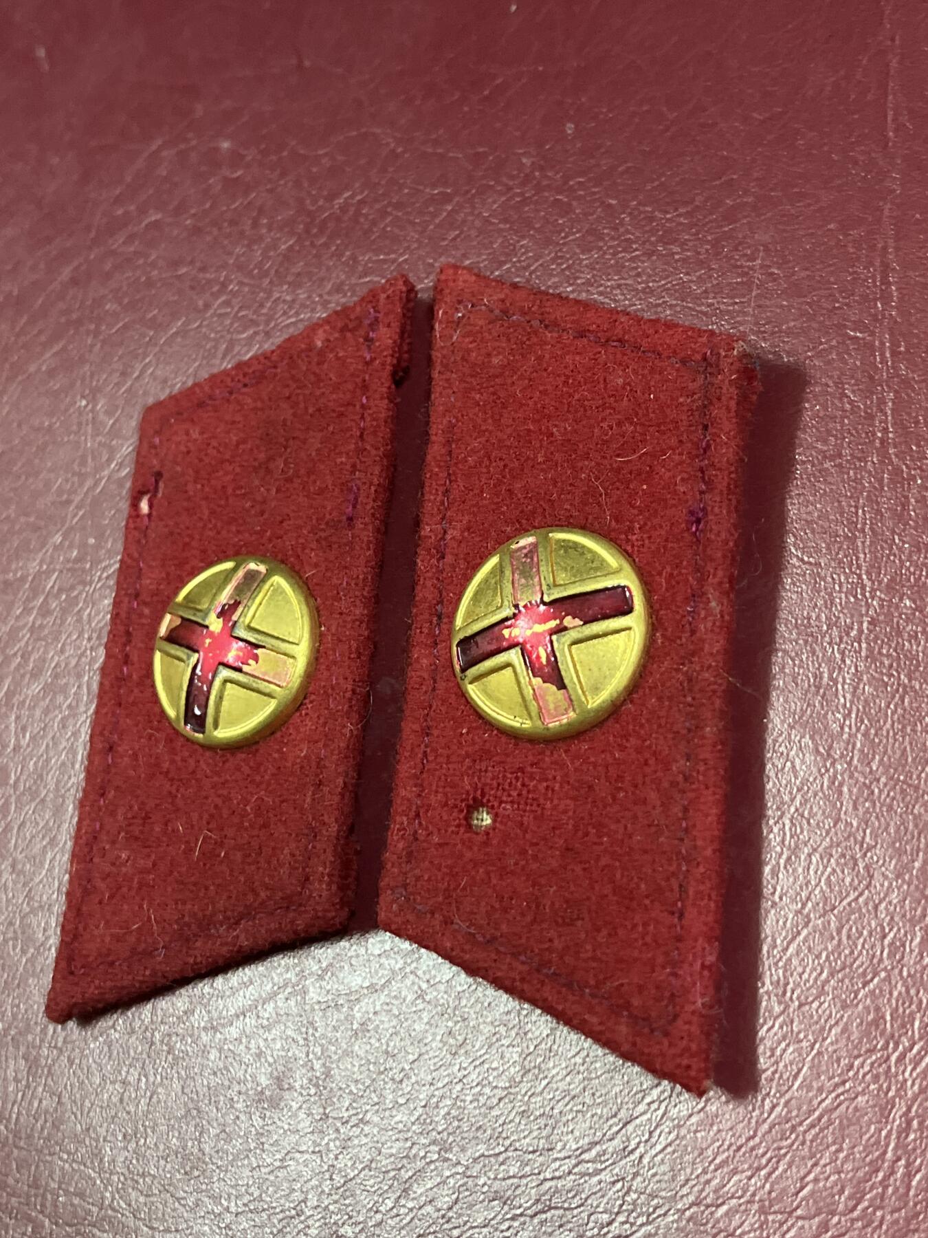 五十年代社会主义国家仿苏联徽章专场拍卖 五十年代苏联红军军医徽章