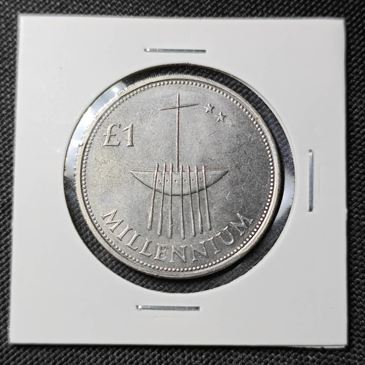 KK钱币收藏小铺  第383期  2月预留时间 周末发货  2000爱尔兰1镑纪念币 少见