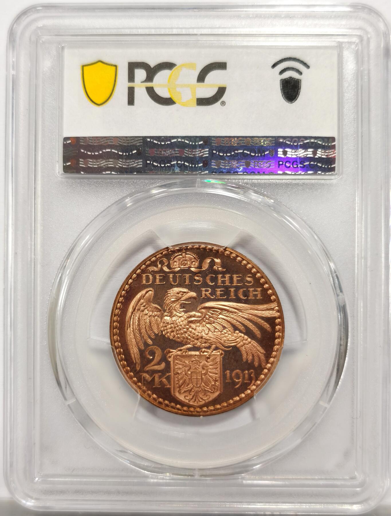 博洋堂“岁启嘉年”2026新年精品大拍专场暨第155期（全场包邮） PCGS SP65+RD N、P双料唯一冠军分、PCGS官网封面币 1913年德国巴伐利亚2马克，同样也是卡尔歌茨最富盛名的样币系列，其精美设计使其近年来极受市场认可，顶级高分价格一路狂飙。SP的价格更是远超PR